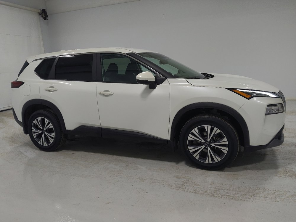 Used 2023 Nissan Rogue SV image 11