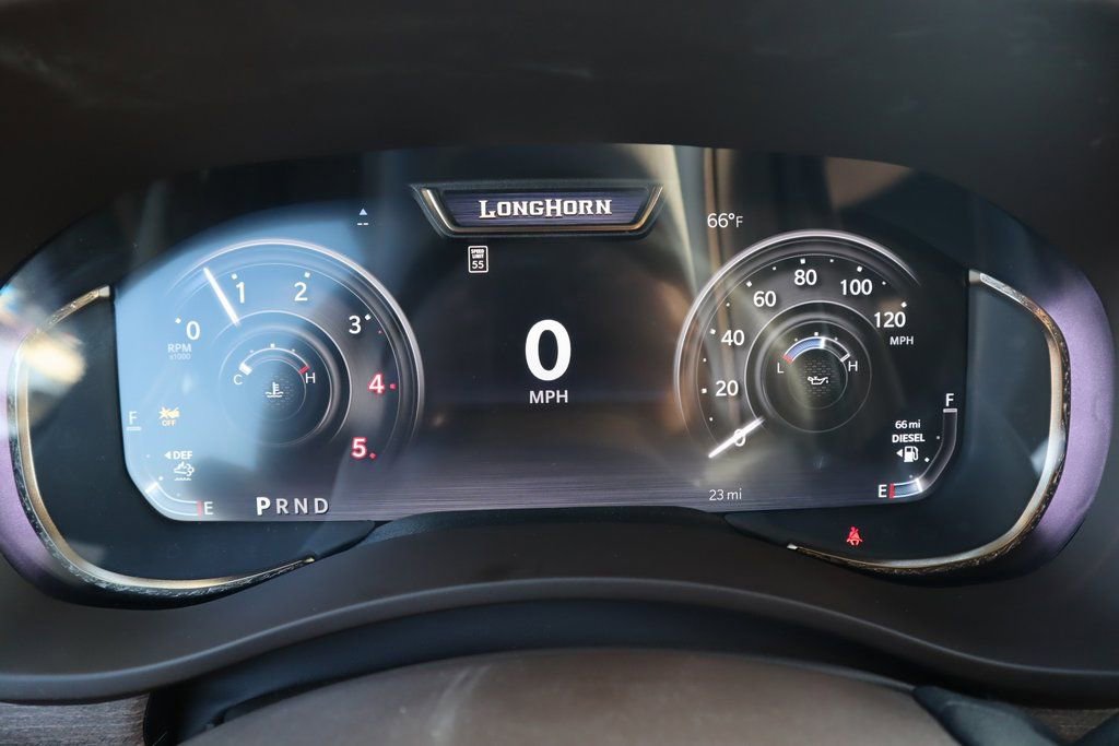 New 2026 RAM 2500 Limited AWD/4WD image 4