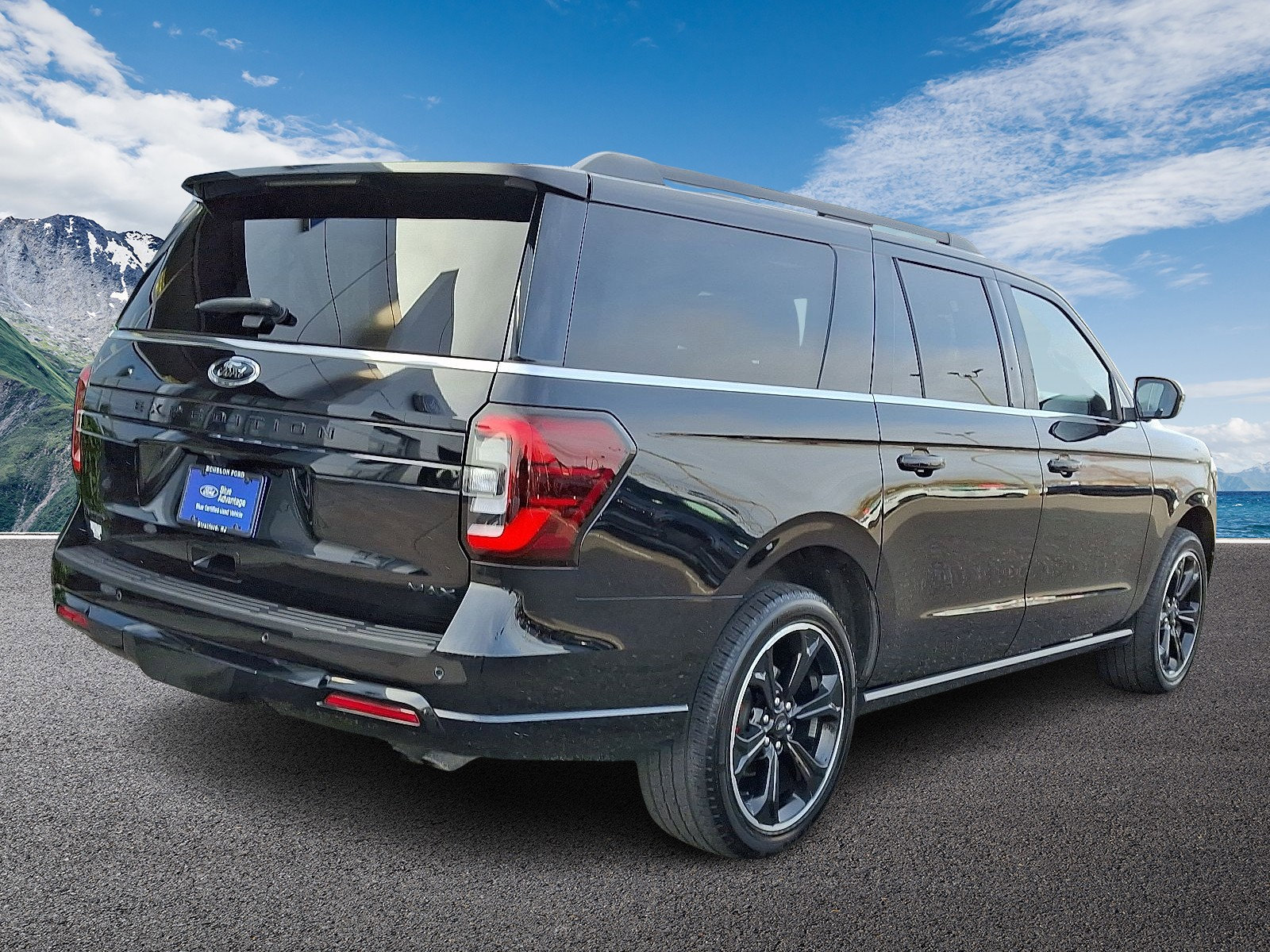 Certified 2022 Ford Expedition Max Limited image 6