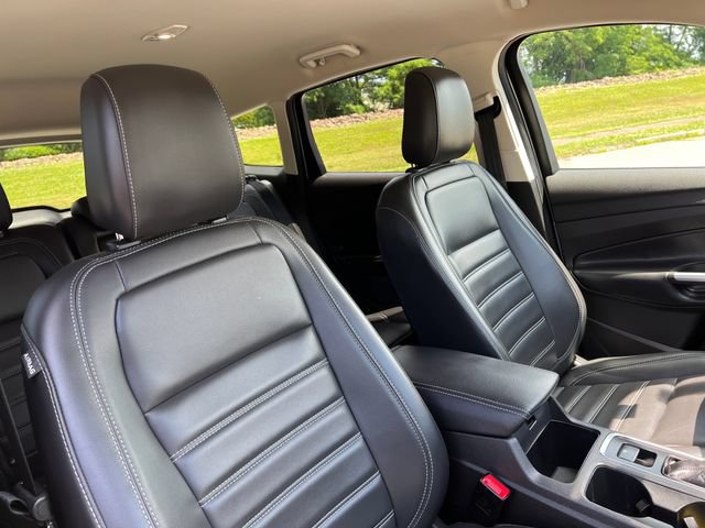 Certified 2019 Ford Escape SEL AWD/4WD image 35