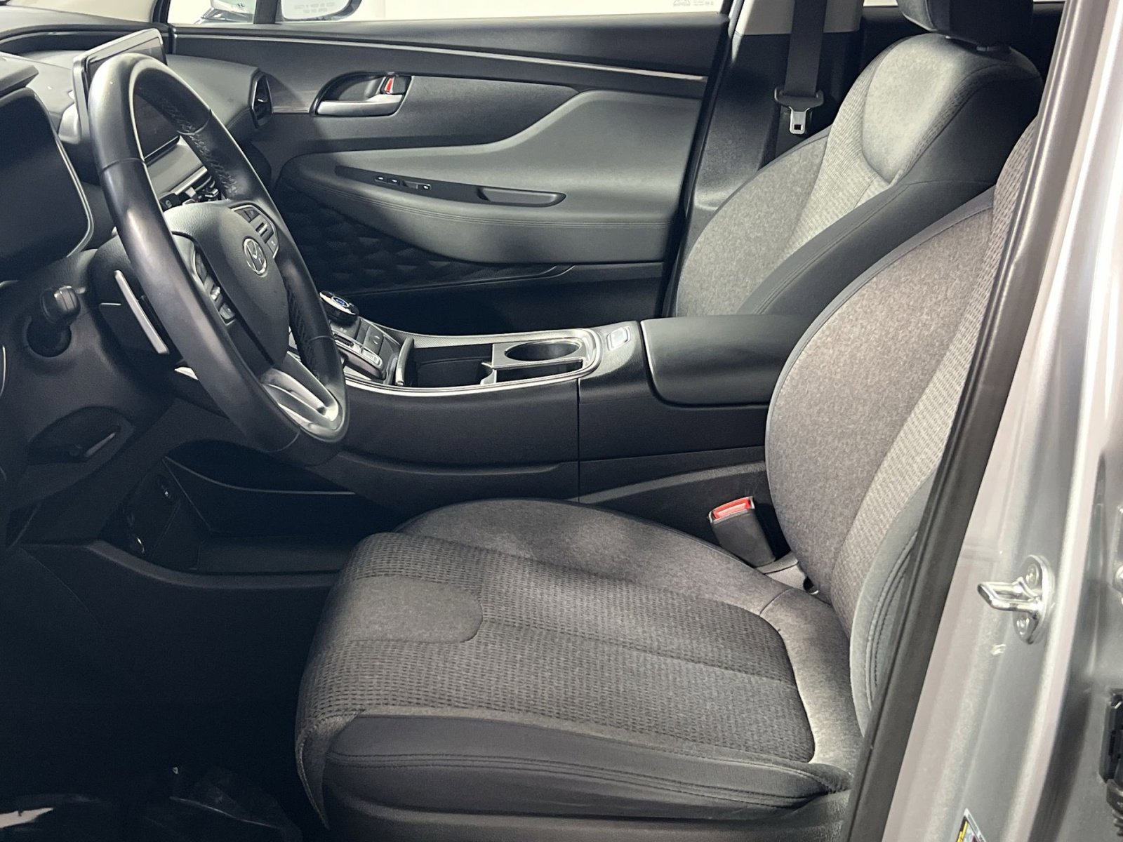 Used 2023 Hyundai Santa Fe SEL AWD/4WD image 14