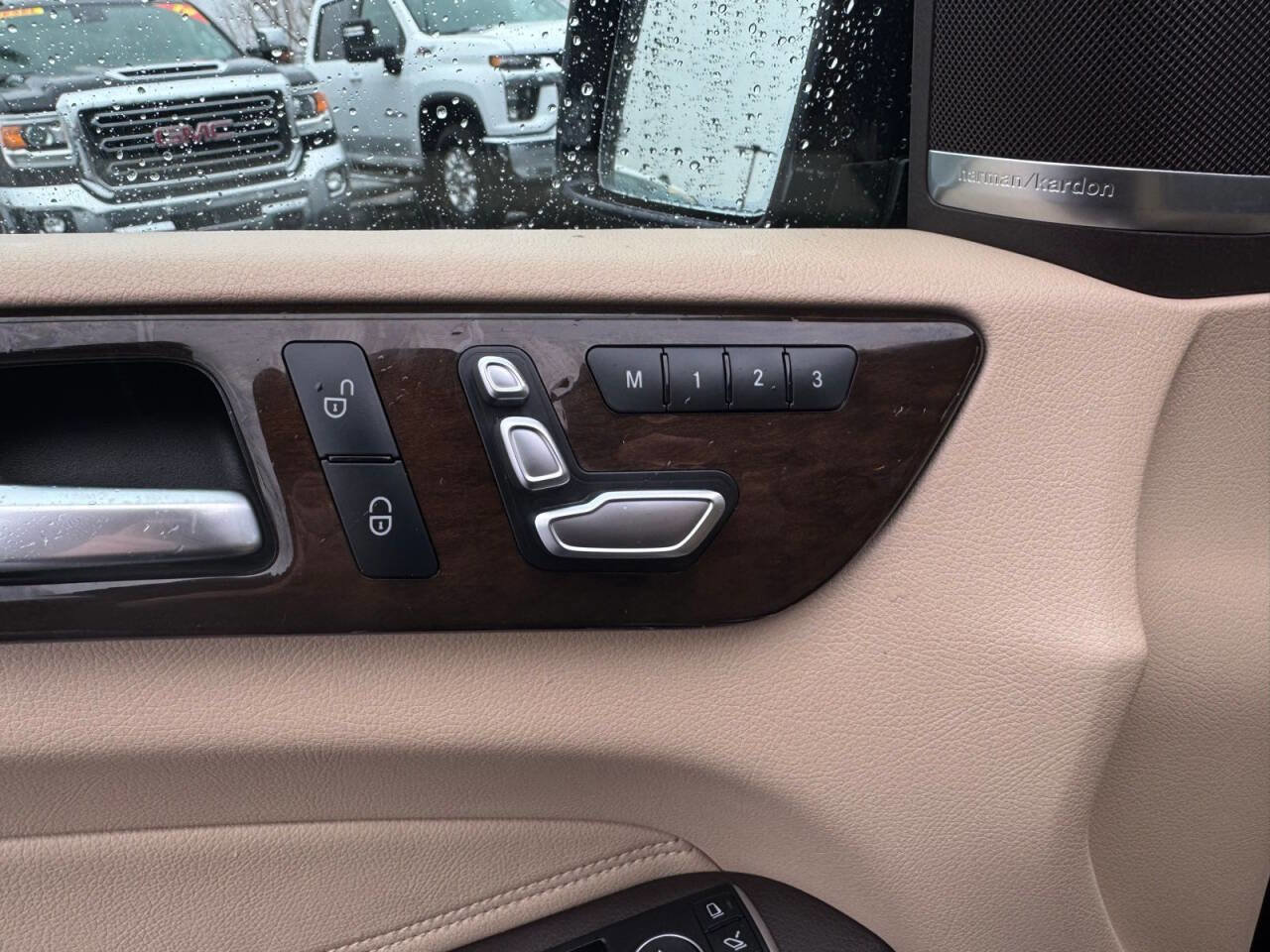 Used 2017 Mercedes-Benz GLE 350 image 16