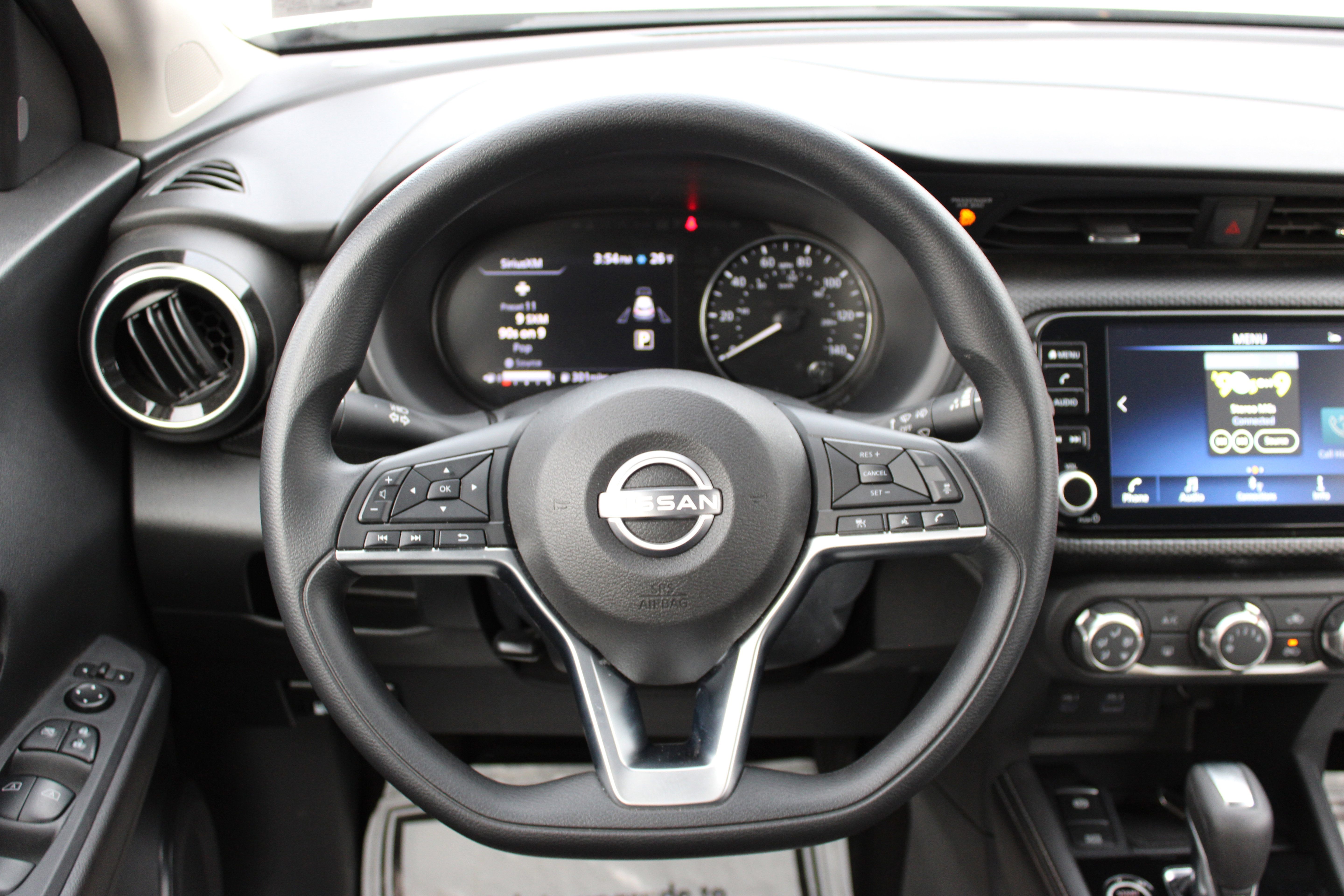 Certified 2024 Nissan Kicks SV image 21