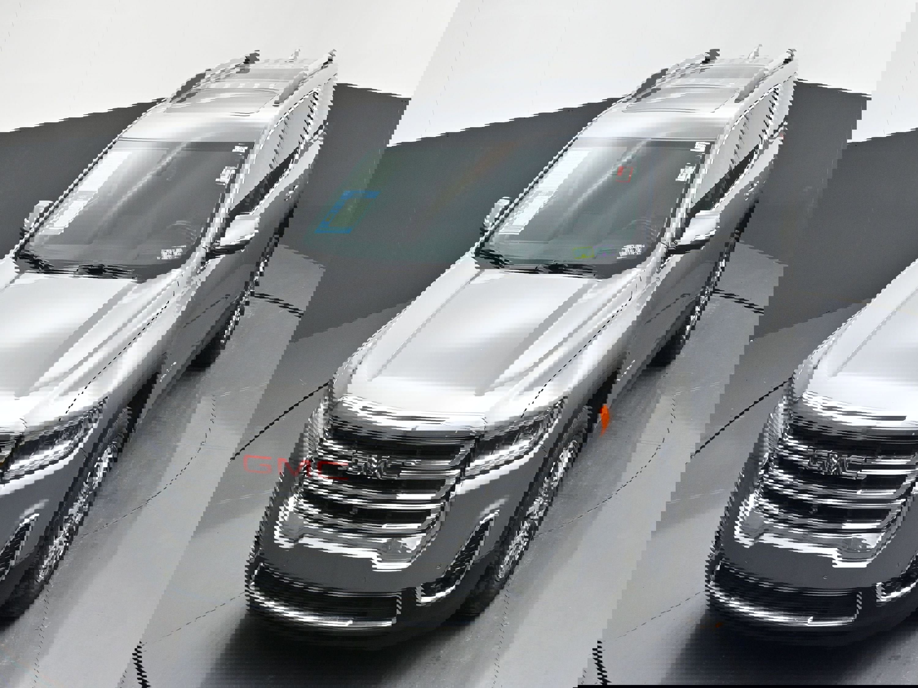 Used 2023 GMC Acadia SLT w/ Technology Package image 50