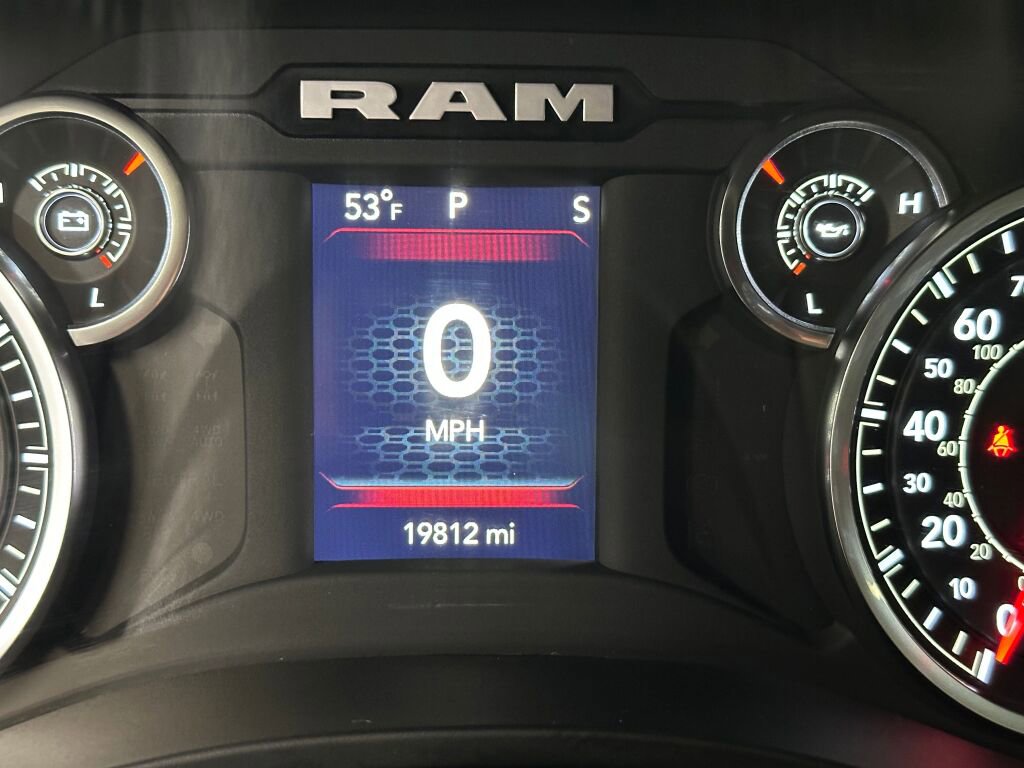 Used 2024 RAM 1500 Big Horn AWD/4WD image 9