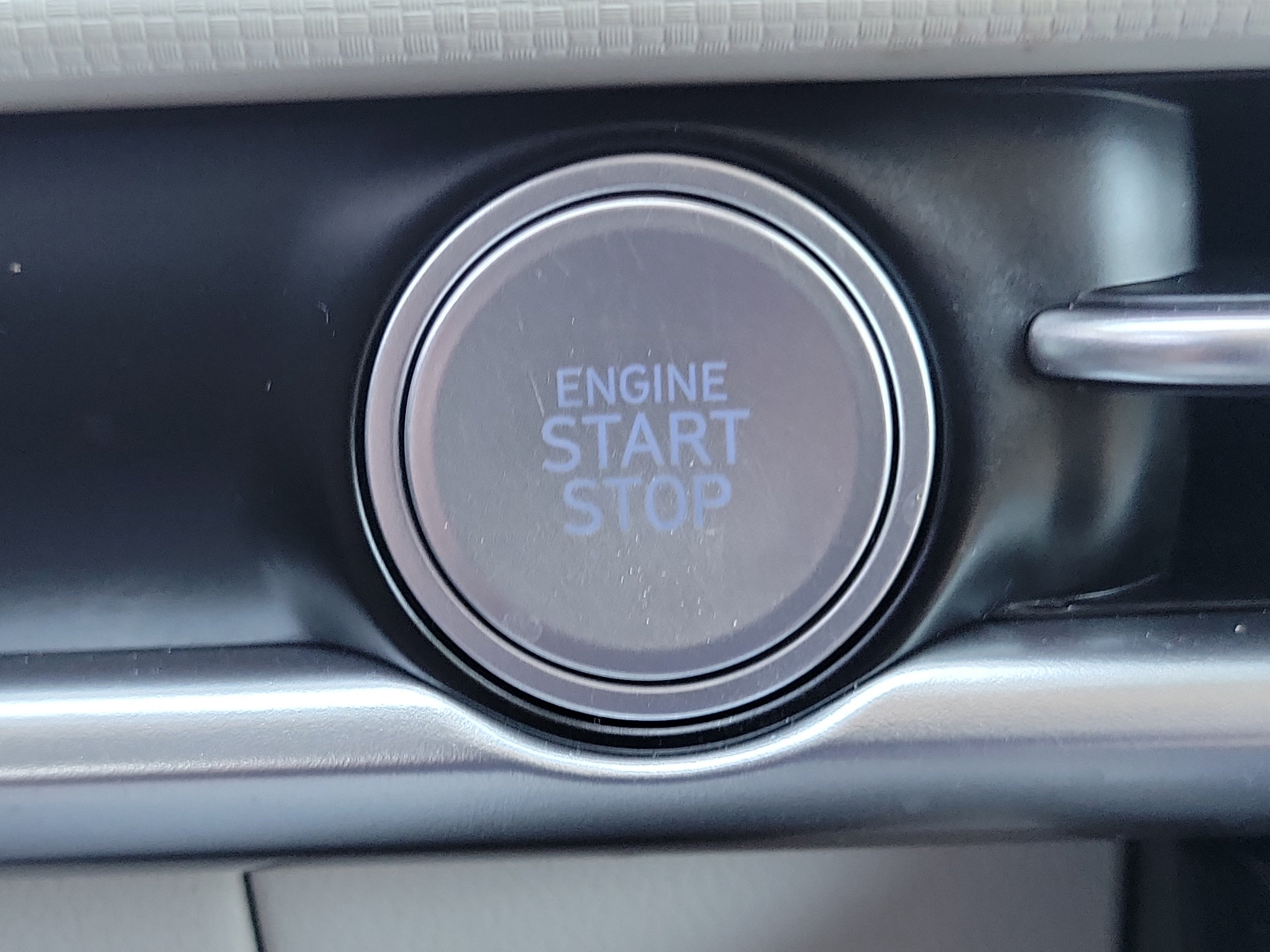 Certified 2025 Hyundai Tucson SE FWD image 12