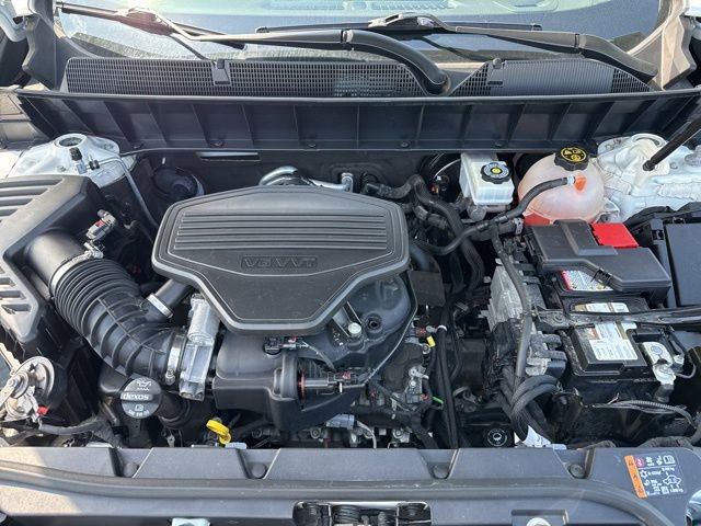 Used 2019 GMC Acadia Denali w/ Technology Package FWD image 14