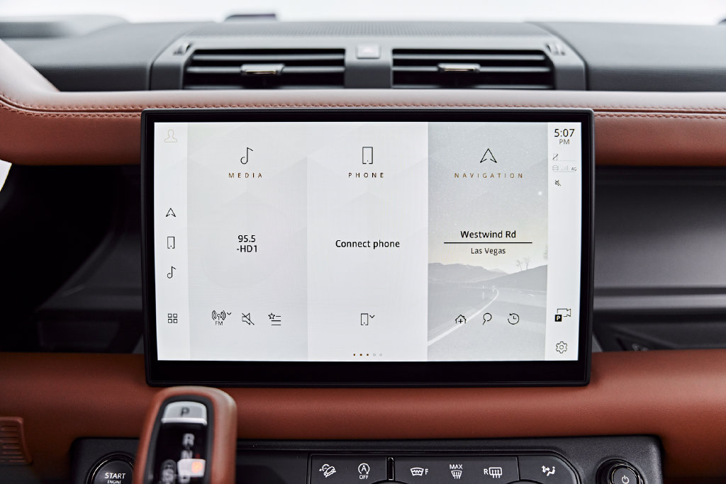 Used 2025 Land Rover Defender 110 AWD/4WD image 80