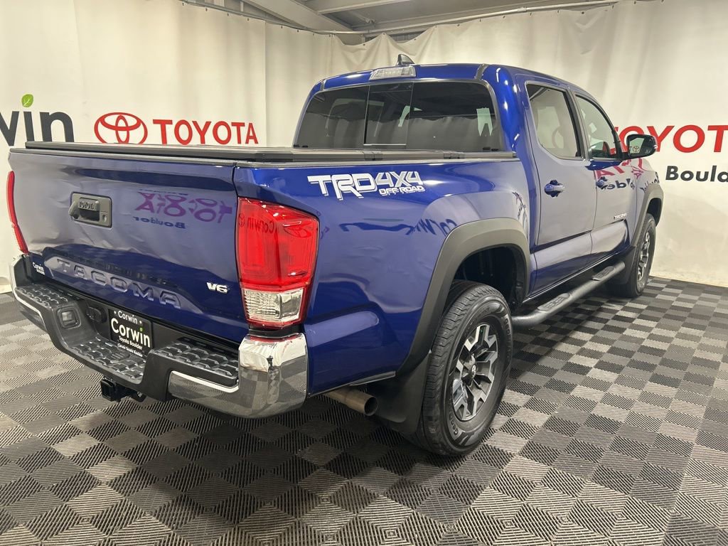 Used 2022 Toyota Tacoma TRD Off-Road image 8