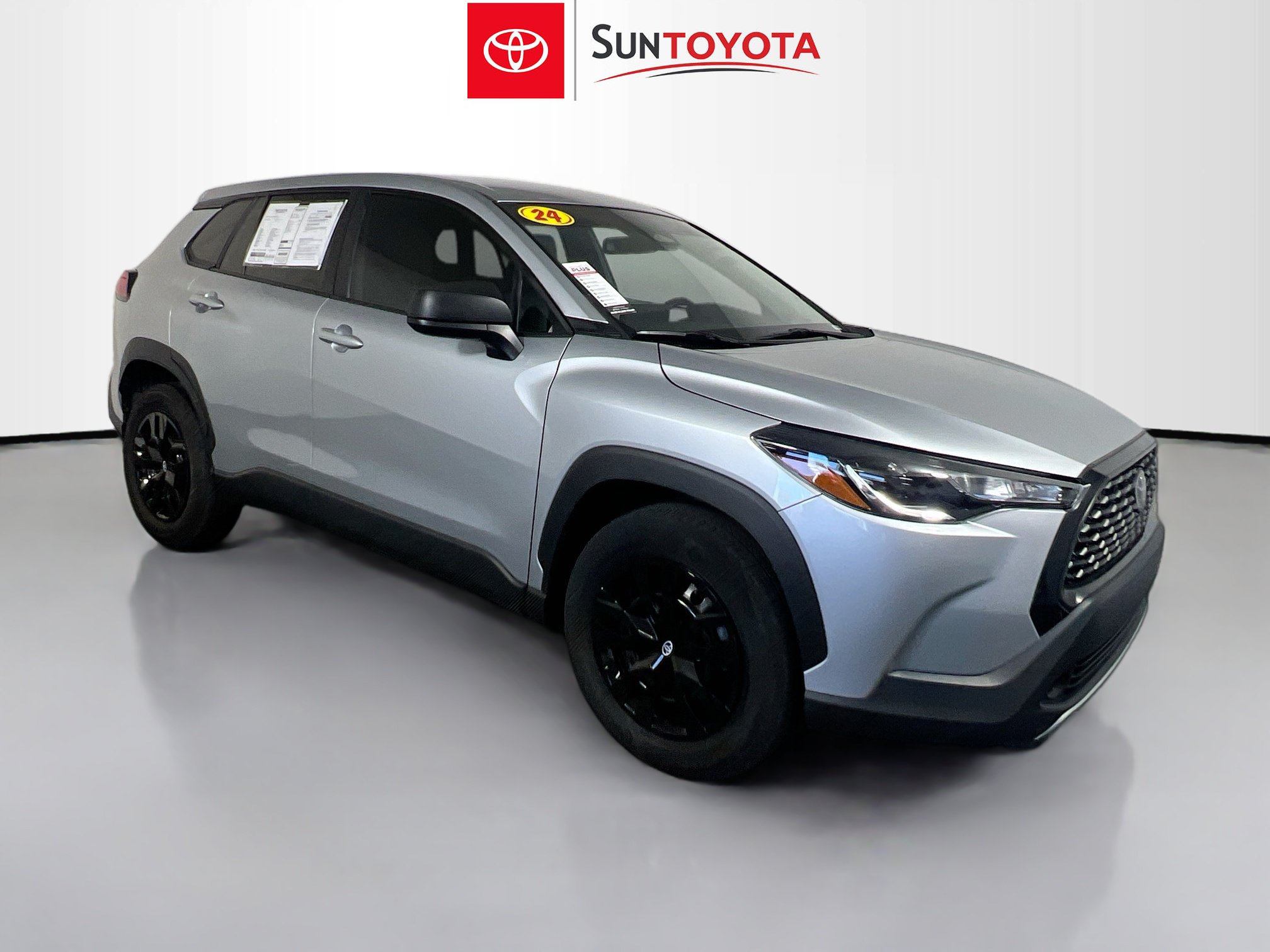 Used 2024 Toyota Corolla Cross L FWD image 1