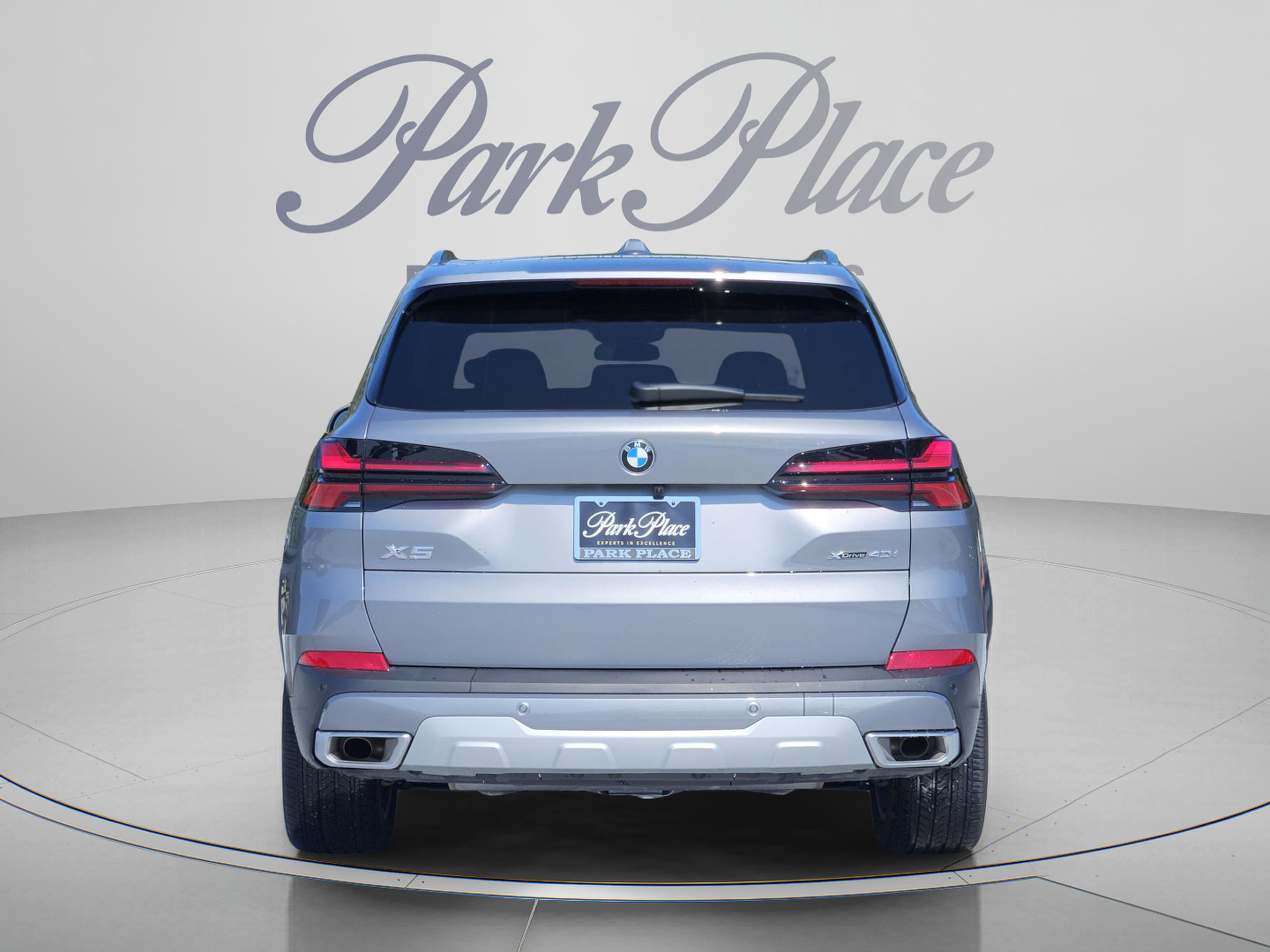 Used 2026 BMW X5 xDrive40i w/ Climate Comfort Package AWD/4WD image 4