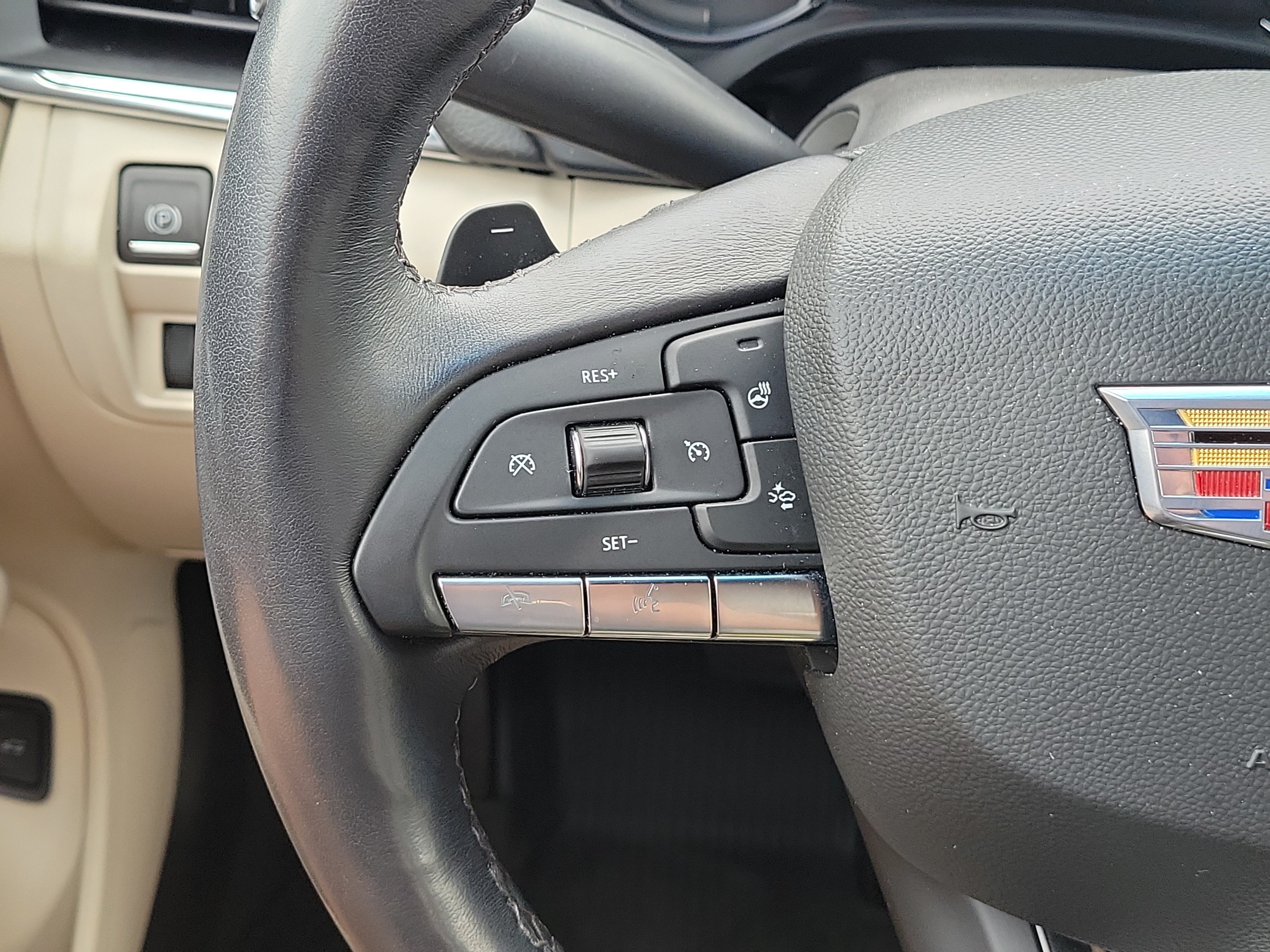 Used 2021 Cadillac CT4 Premium Luxury AWD/4WD image 21