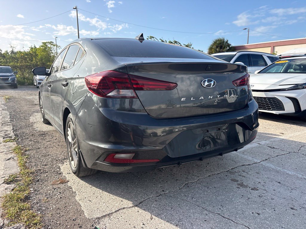 Used 2020 Hyundai Elantra SEL FWD image 5