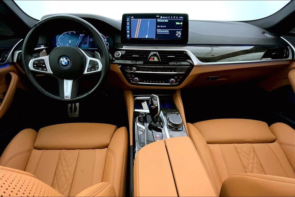 Used 2023 BMW 530e xDrive w/ Executive Package AWD/4WD image 16