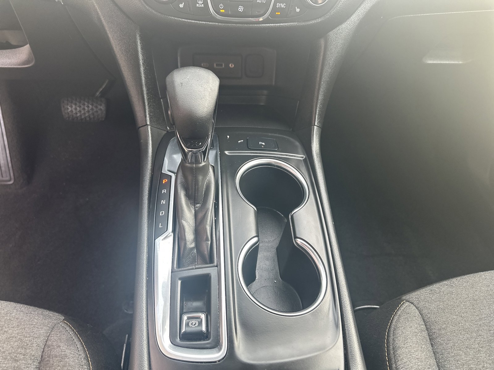 Used 2024 Chevrolet Equinox LT image 17