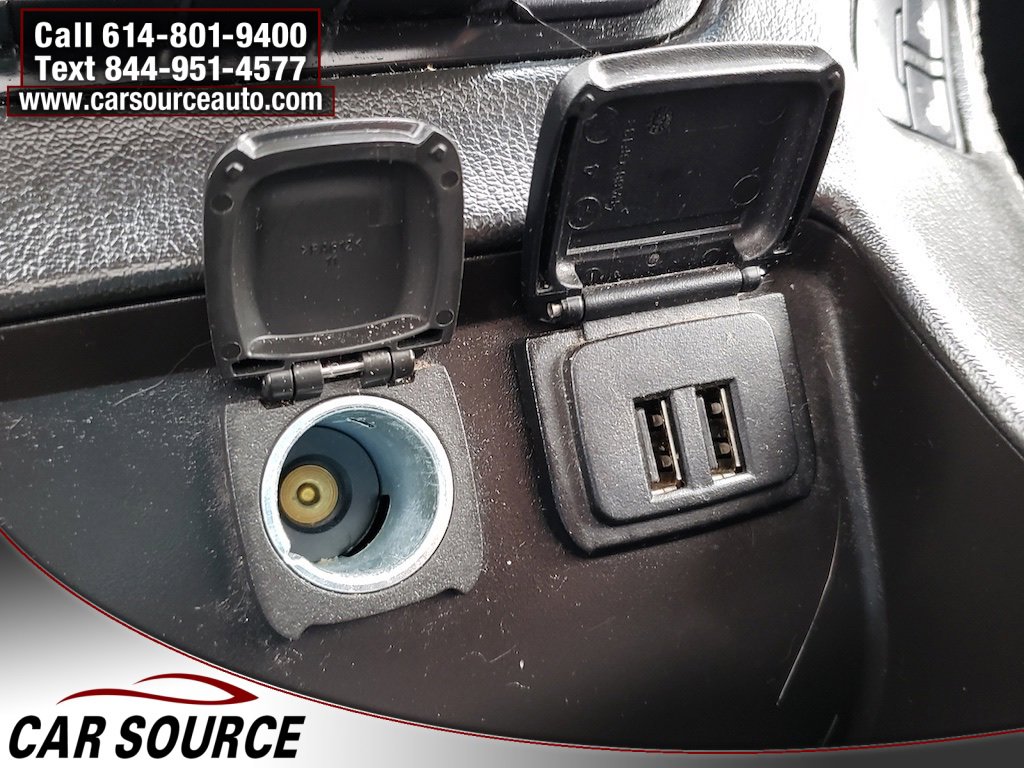 Used 2015 GMC Yukon XL SLT w/ Open Road Package image 31