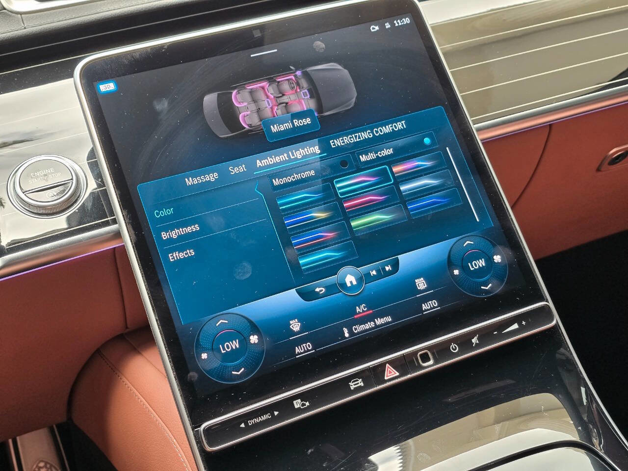 Used 2022 Mercedes-Benz S 580 4MATIC Sedan w/ Rear Seat Package image 19