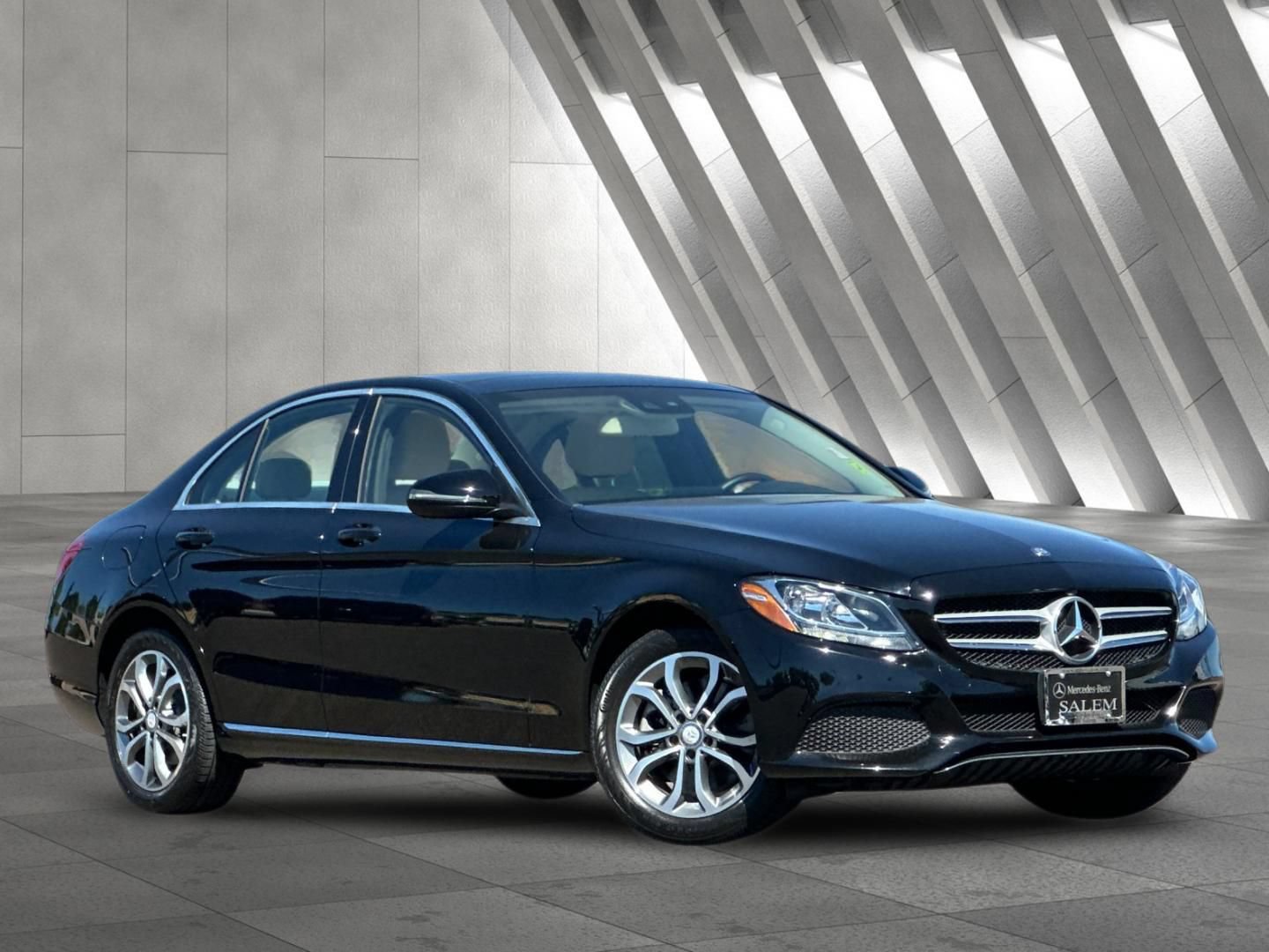 Used 2016 Mercedes-Benz C 300 4MATIC Sedan image 2