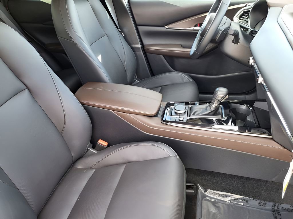 Used 2025 MAZDA CX-30 AWD 2.5 S w/ Premium Package image 13