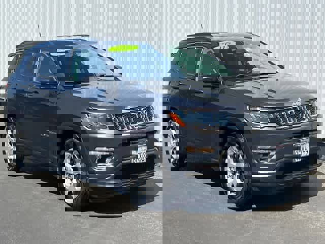 Used 2018 Jeep Compass Latitude image 8