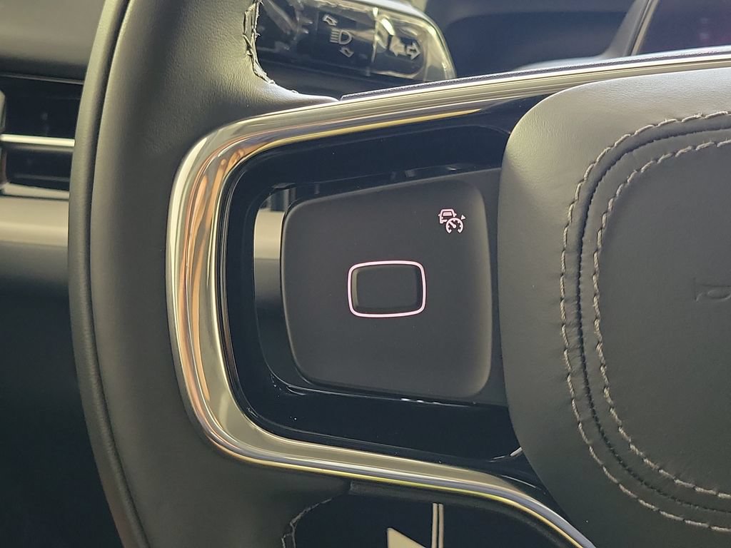 New 2027 Lincoln Navigator Premiere RWD image 24