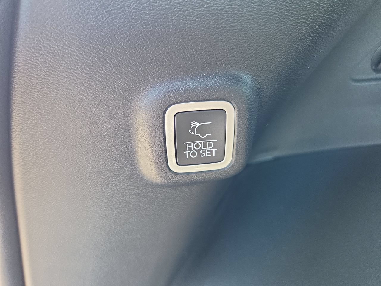New 2026 Jeep Cherokee Overland AWD/4WD image 24