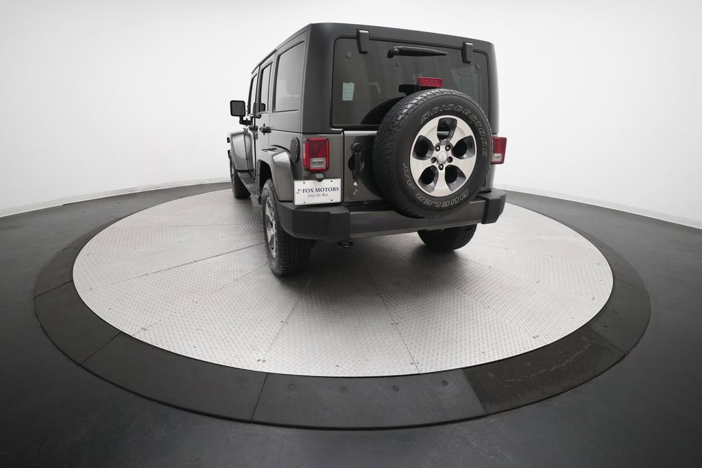 Used 2016 Jeep Wrangler Unlimited Sahara image 31