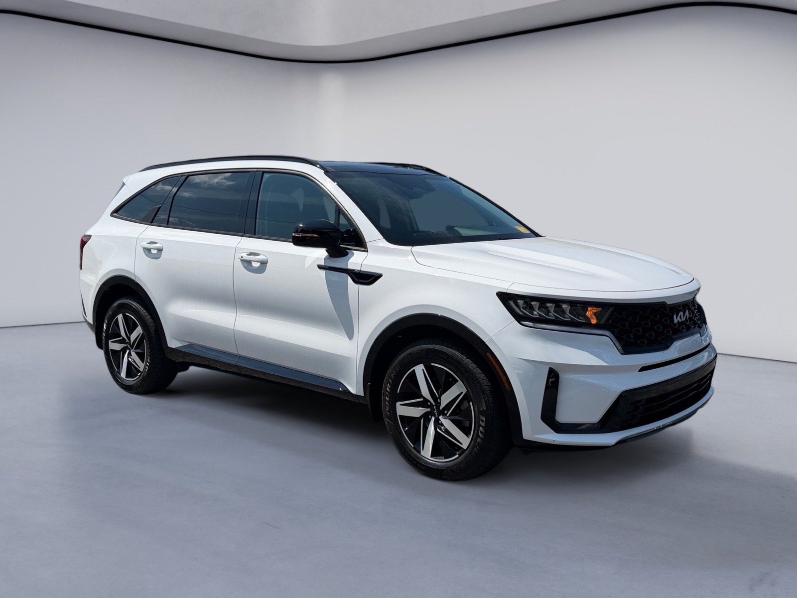 Used 2023 Kia Sorento S w/ Panoramic Sunroof Package FWD image 7