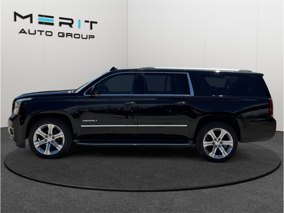 Used 2016 GMC Yukon XL Denali w/ Open Road Package AWD/4WD image 5