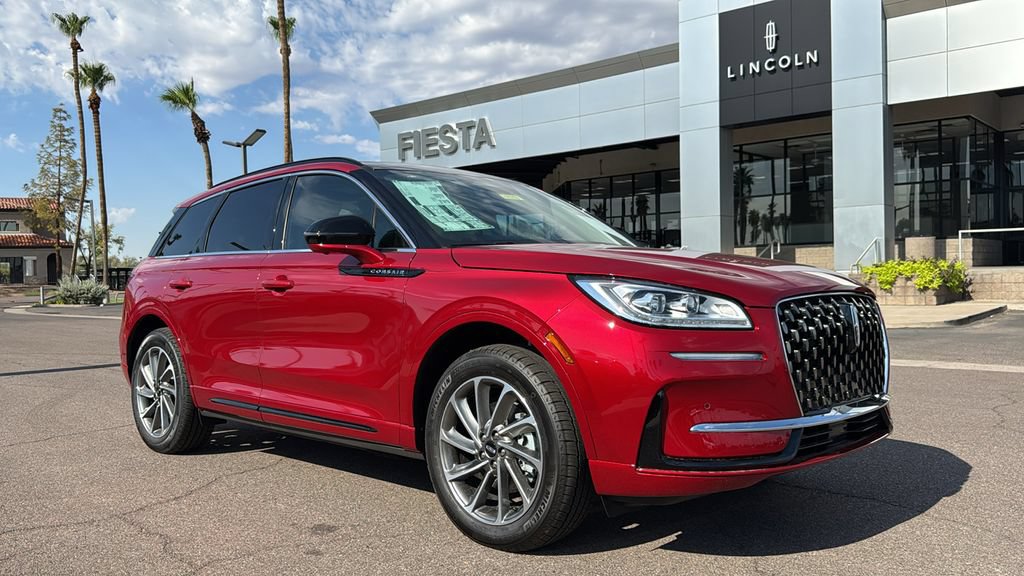 New 2025 Lincoln Corsair Grand Touring w/ Equipment Group 301A AWD/4WD image 2