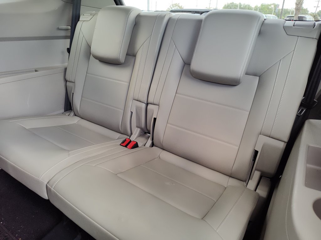 Used 2021 Volkswagen Atlas SE FWD image 34