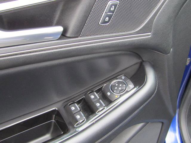 Used 2015 Ford Edge SEL w/ Equipment Group 201A AWD/4WD image 16