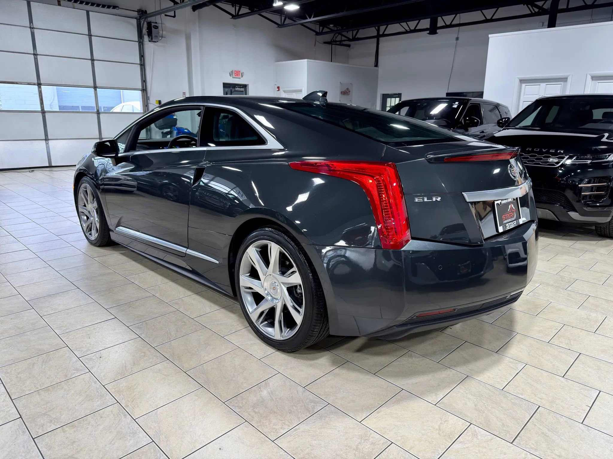 Used 2014 Cadillac ELR w/ Luxury Package image 4