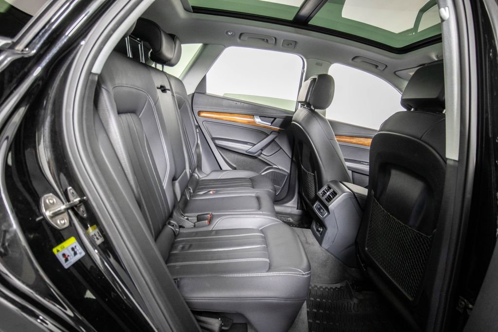 Used 2023 Audi Q5 2.0T Premium Plus w/ Premium Plus Package image 12