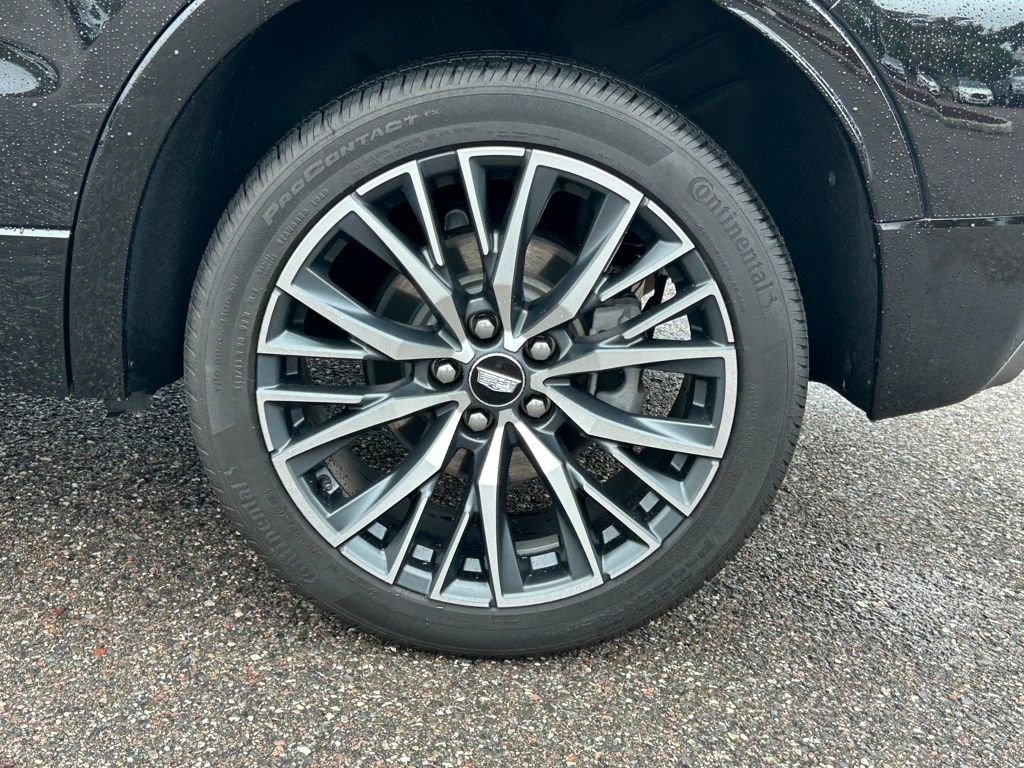 Used 2025 Cadillac XT4 Sport w/ Cold Weather Package image 53