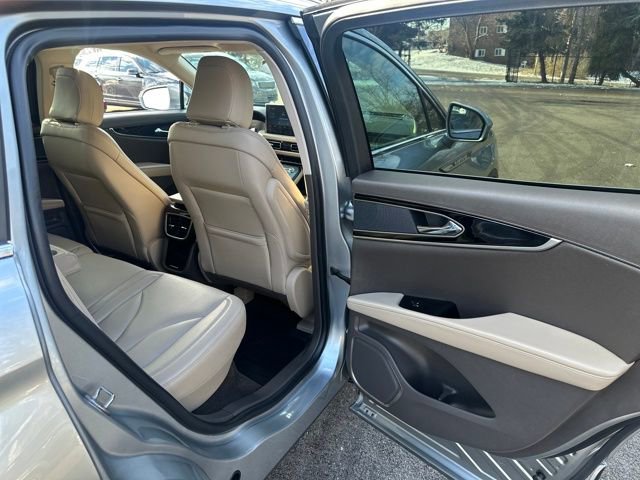 Certified 2023 Lincoln Nautilus AWD w/ Premium Package image 16