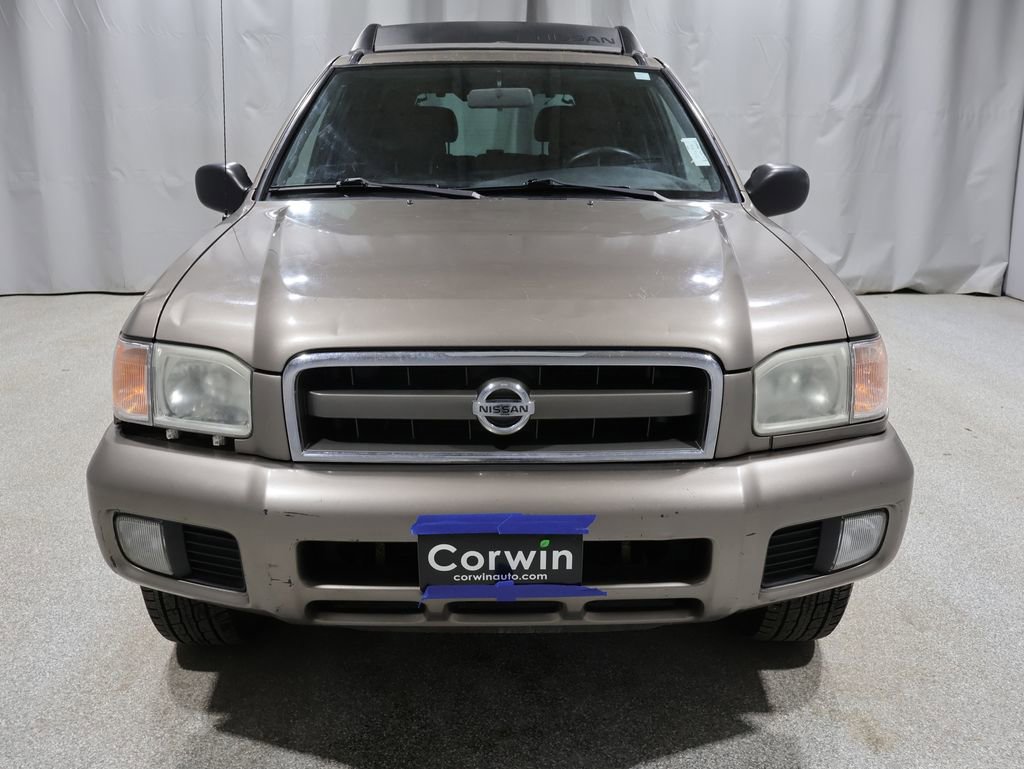 Used 2002 Nissan Pathfinder SE AWD/4WD image 8