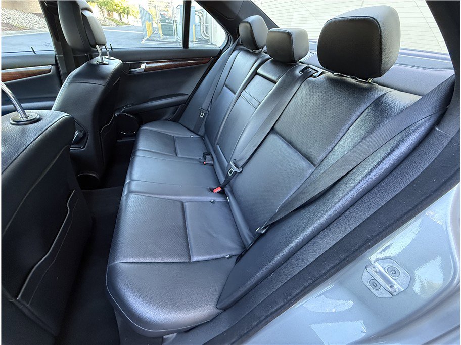 Used 2011 Mercedes-Benz C 300 Sedan image 36