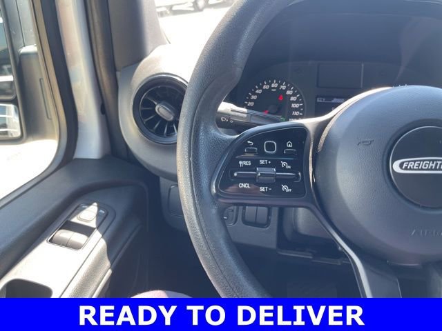 Used 2019 Freightliner Sprinter 144 Cargo image 23
