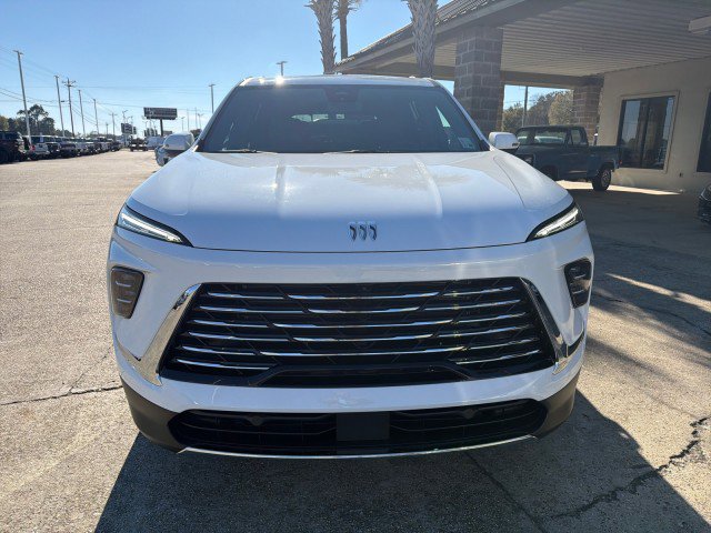 Used 2025 Buick Enclave Preferred image 11