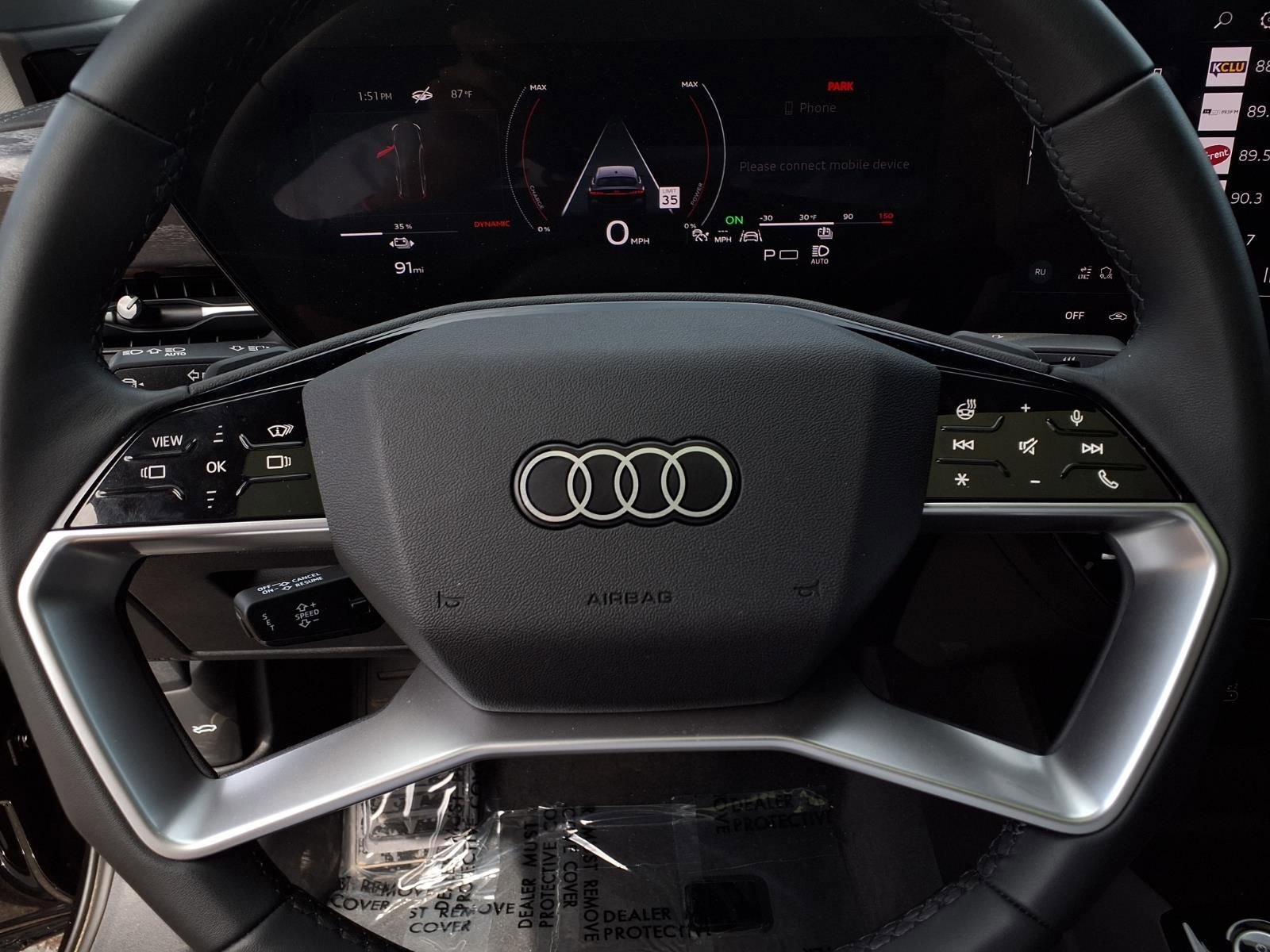 Used 2025 Audi A6 e-tron Premium Plus w/ Premium Plus image 11