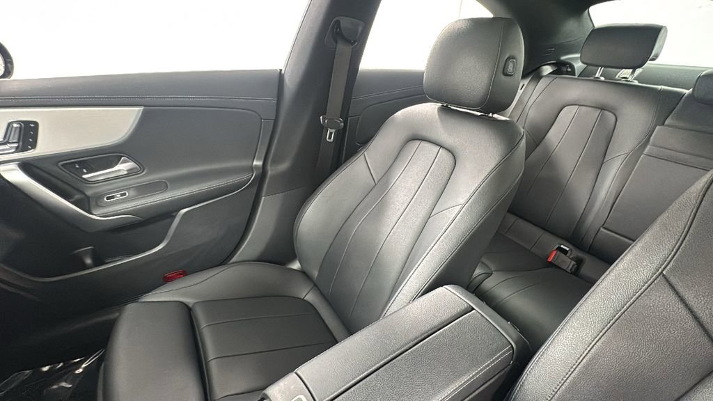 Used 2025 Mercedes-Benz CLA 250 4MATIC image 14