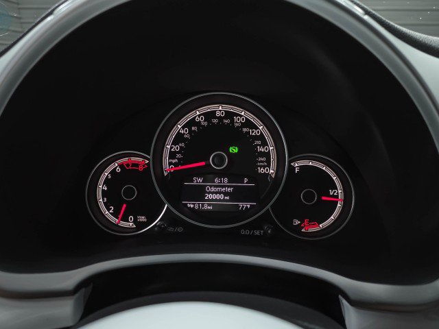 Used 2019 Volkswagen Beetle 2.0T FWD image 22