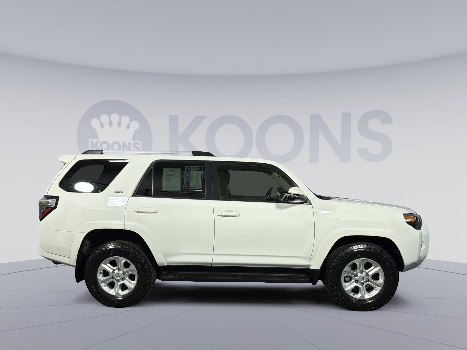 Used 2024 Toyota 4Runner SR5 Premium AWD/4WD image 8