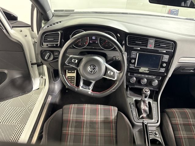 Used 2021 Volkswagen GTI S image 22