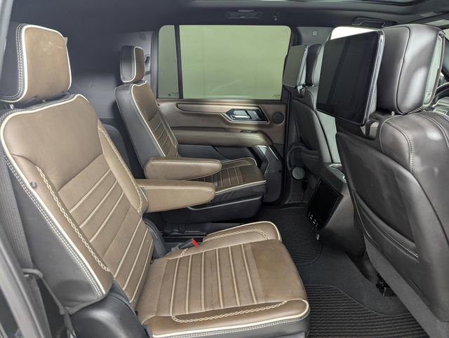 Used 2025 GMC Yukon XL Denali Ultimate image 21