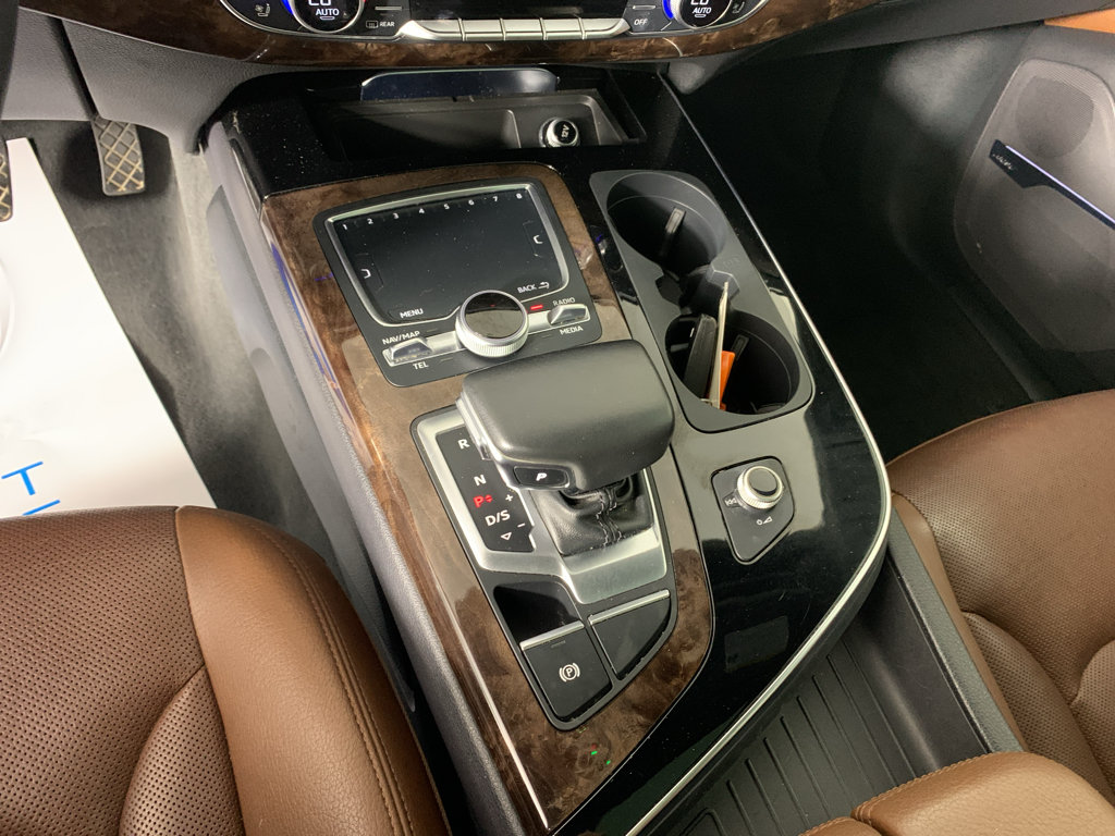 Used 2019 Audi Q7 3.0T Premium Plus w/ Premium Plus Package AWD/4WD image 24