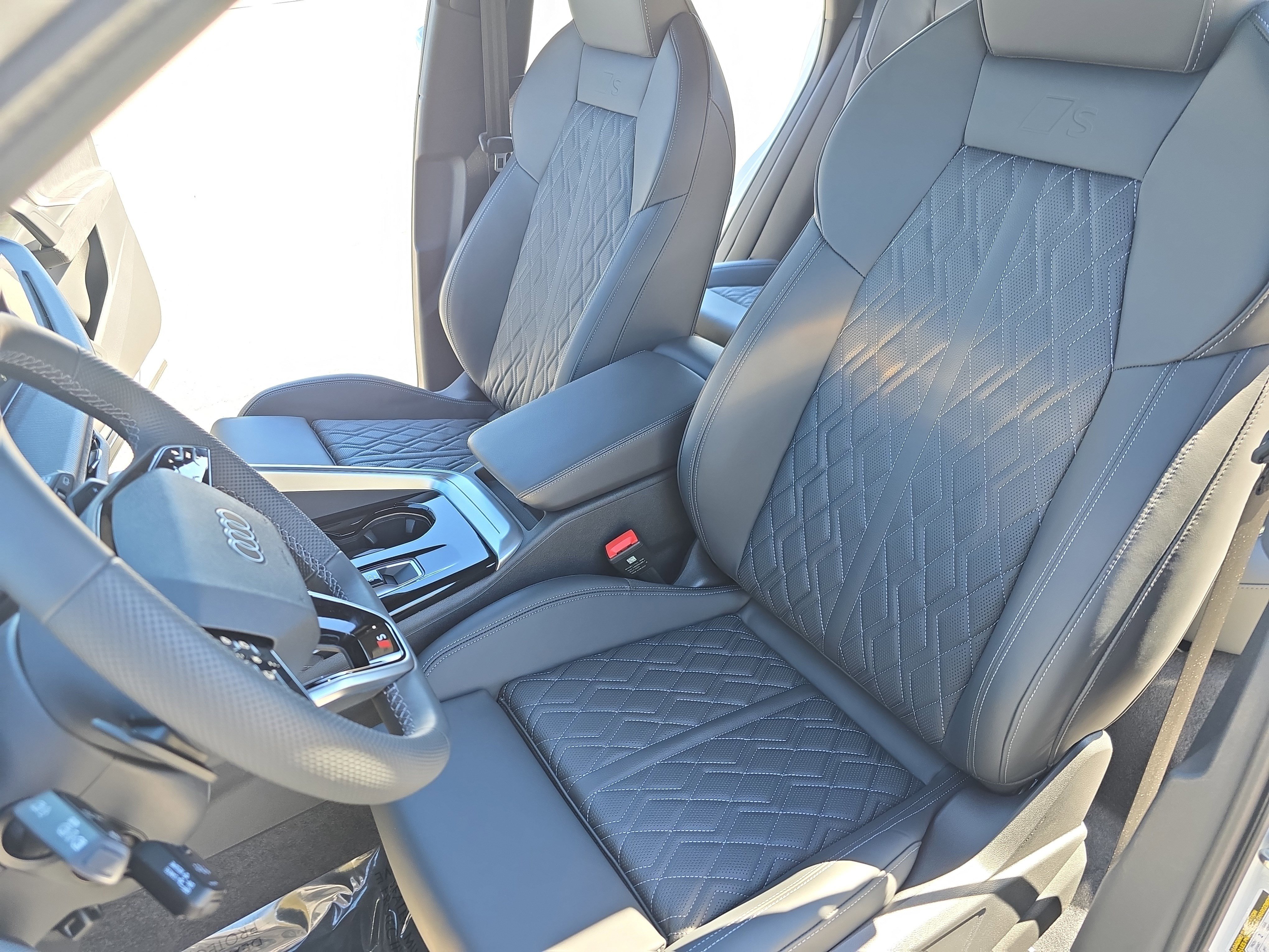New 2025 Audi SQ5 Premium Plus image 15