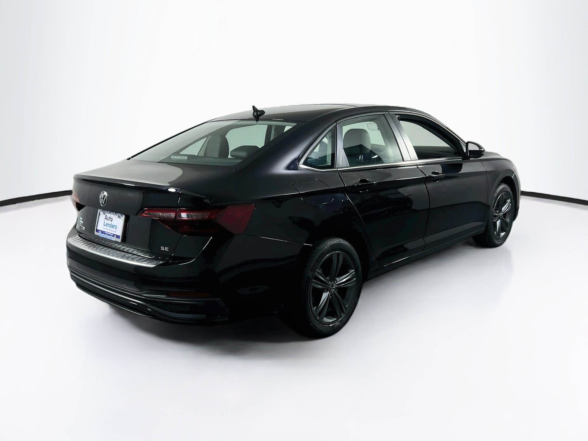 Used 2023 Volkswagen Jetta SE FWD image 5