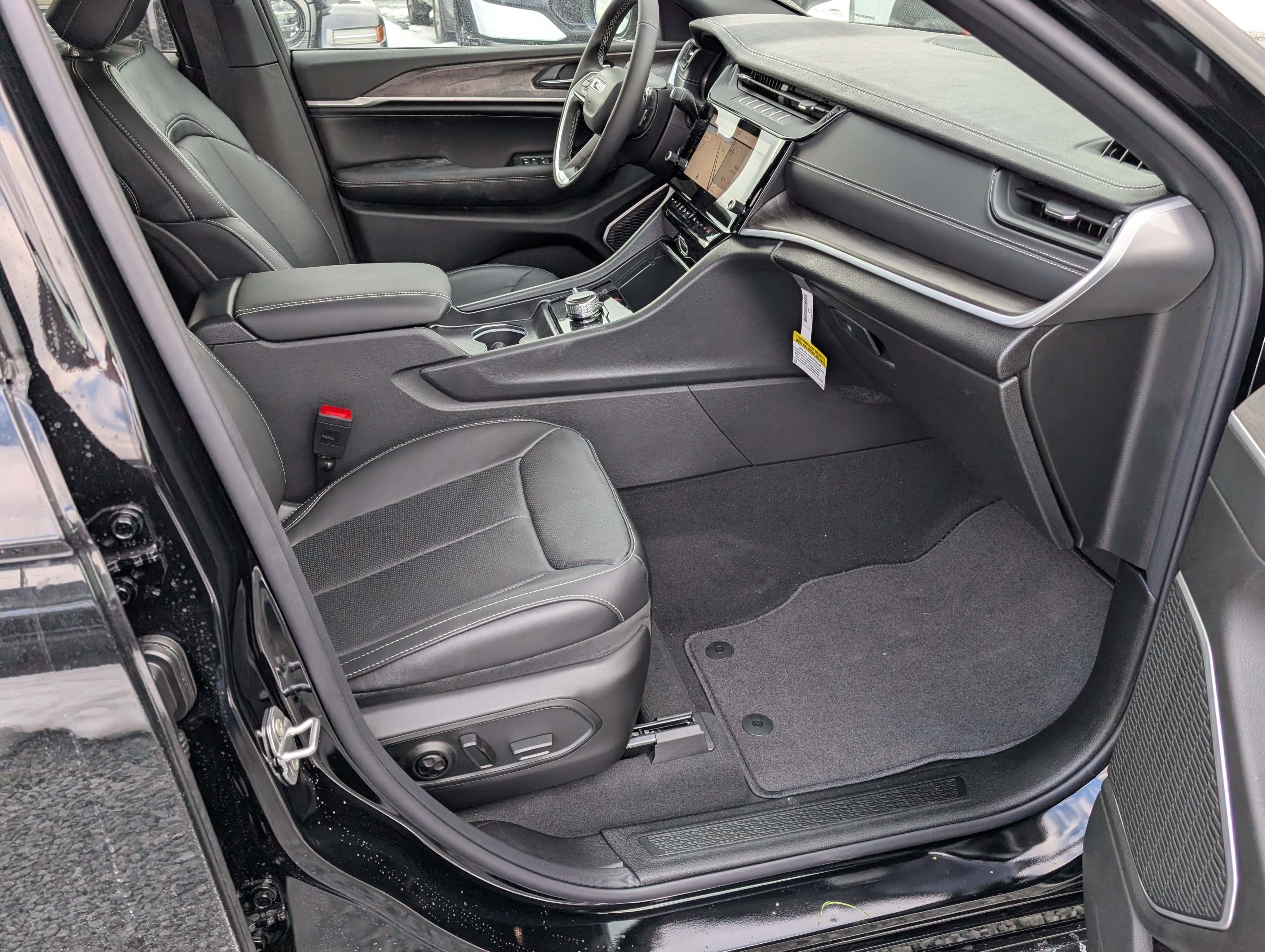 New 2026 Jeep Grand Cherokee Limited image 7